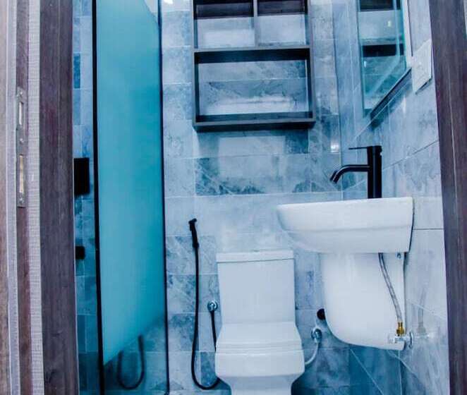 هتل Horizon Suites