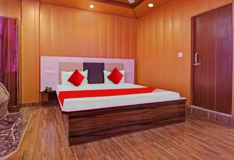 Flagship Hotel Pine View Villa
