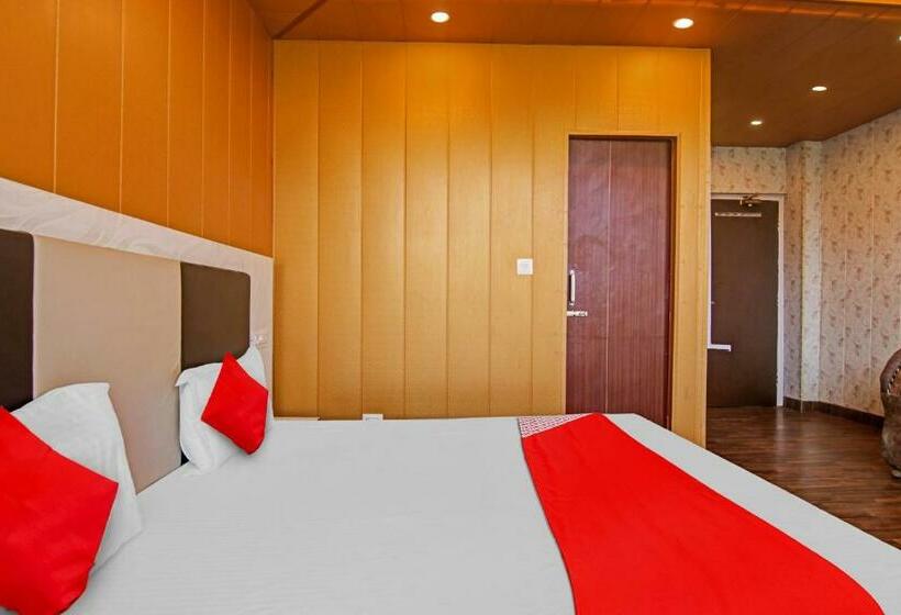 Flagship Hotel Pine View Villa