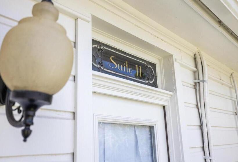 בית מלון כפרי Suite 11 Historic Art City Inn