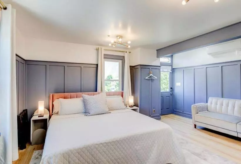ホテル Suite 11 Historic Art City Inn