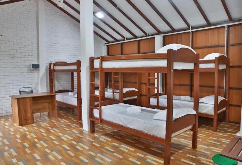 Otel Tepraas Sigiriya