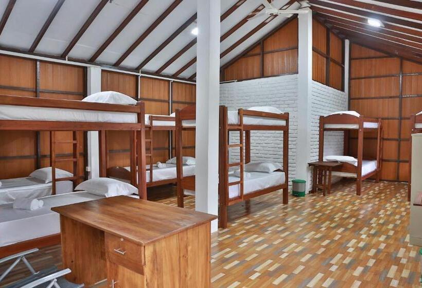Otel Tepraas Sigiriya