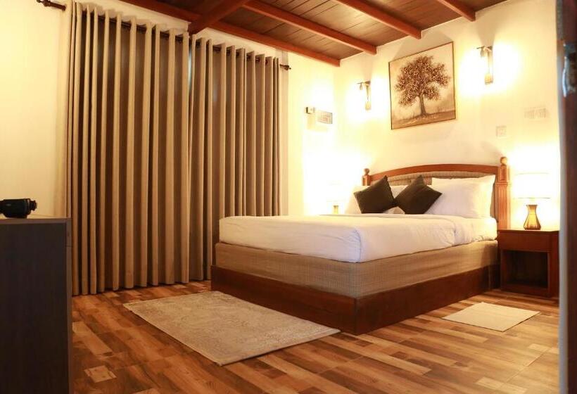 Otel Tepraas Sigiriya