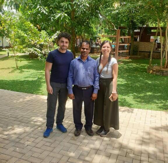 Otel Tepraas Sigiriya