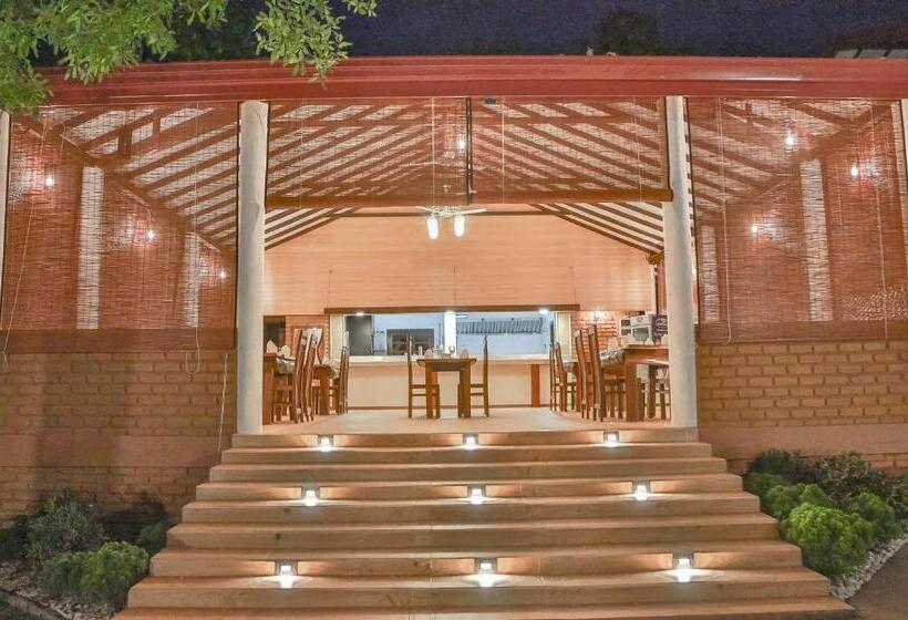 Otel Tepraas Sigiriya