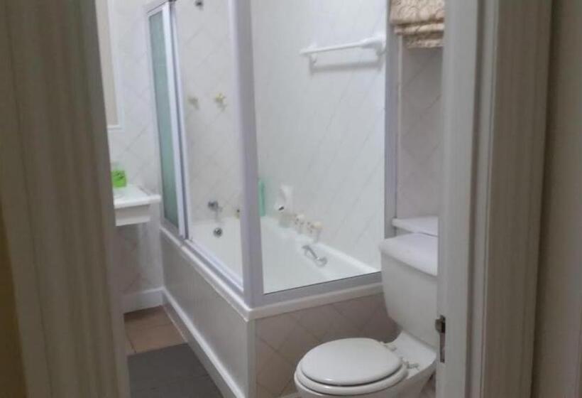 ペンション Twin Palms Accommodations