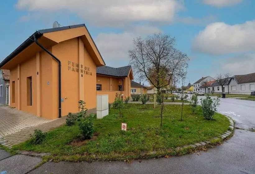 Pension Pannonia