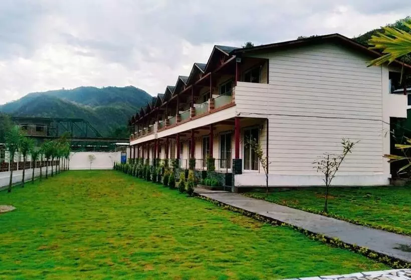 Qcent Woods Resort & Spa, Rishikesh