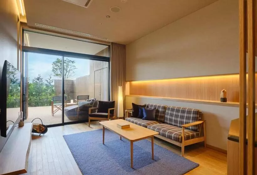 Ryokan Lake Toya Tsuruga Resort Hikarinouta