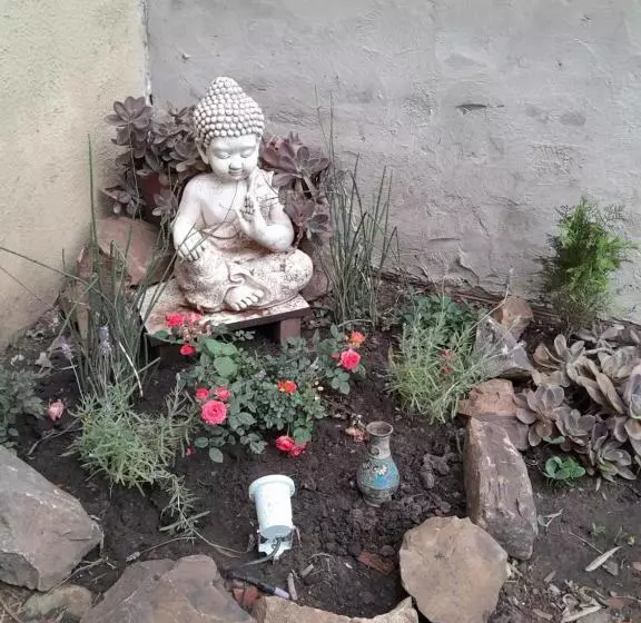 Bungalow Waheguru
