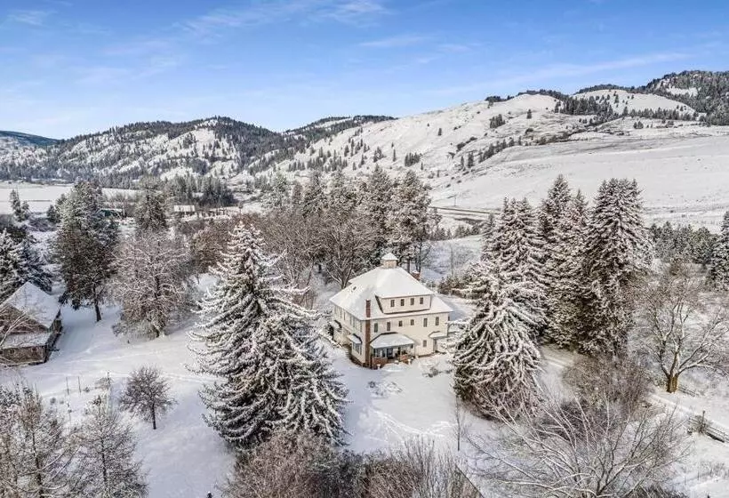 Gardenview Estate Bed And Breakfast