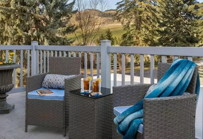 Gardenview Estate Bed And Breakfast