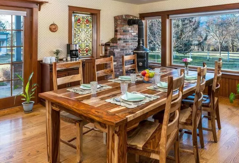 Gardenview Estate Bed And Breakfast