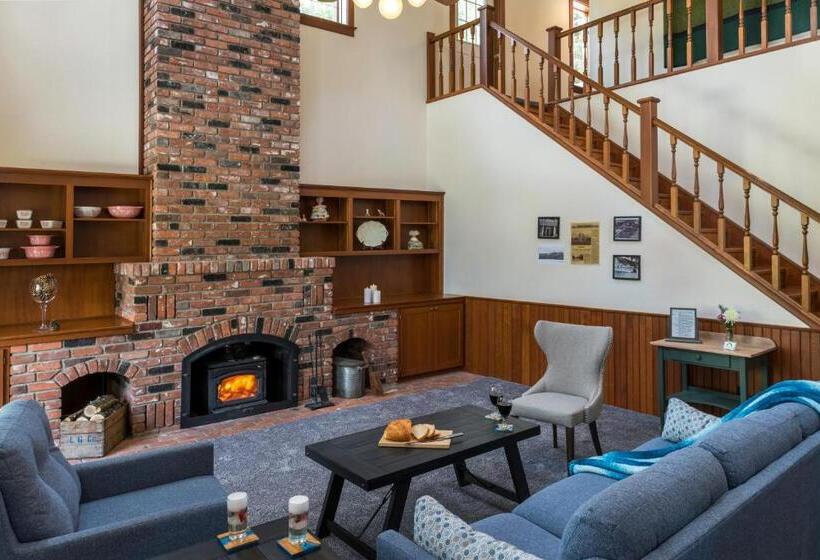 Gardenview Estate Bed And Breakfast