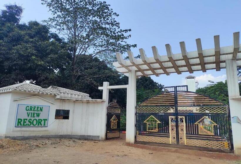 Green View Hotel & Resort
