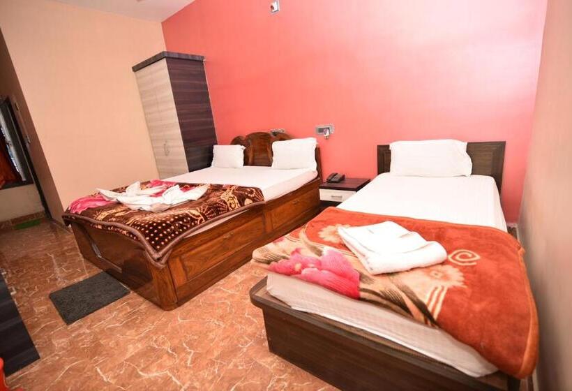 Green View Hotel & Resort