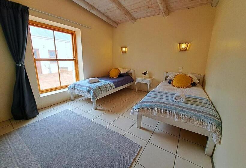 فندق Alchemy Retreat   Entire Karoo Guest Farm   Barrydale