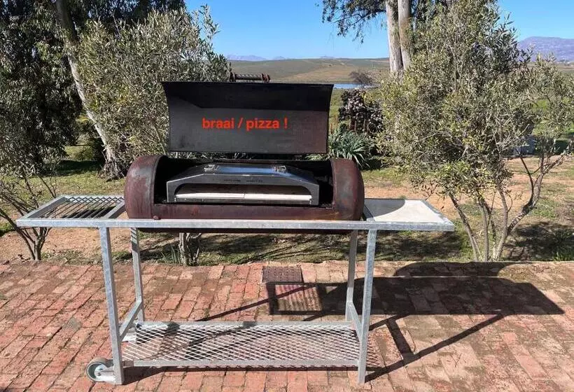 هتل Alchemy Retreat   Entire Karoo Guest Farm   Barrydale