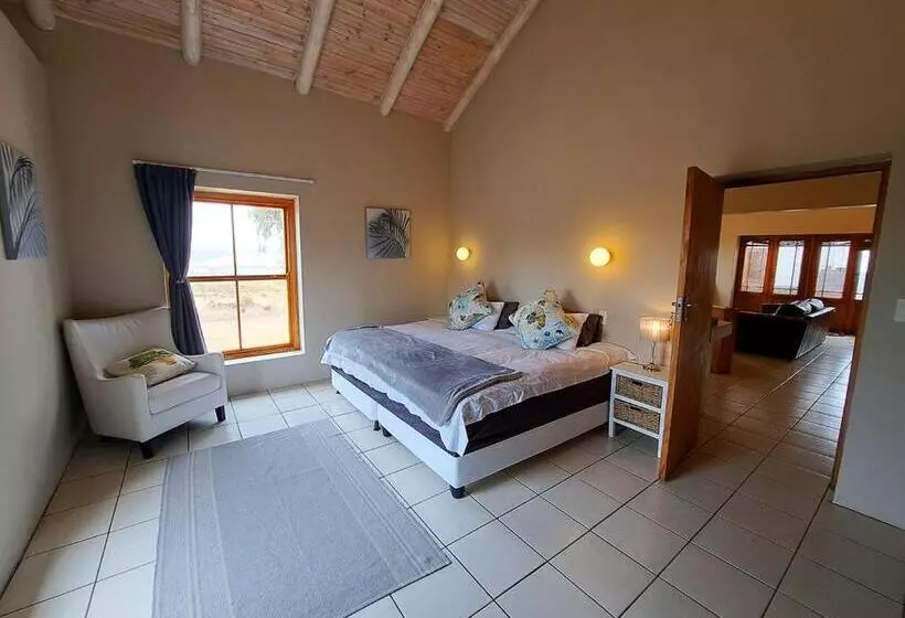 هتل Alchemy Retreat   Entire Karoo Guest Farm   Barrydale