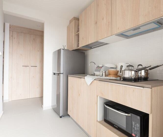 בית מלון כפרי Homa Si Racha