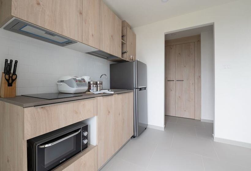 בית מלון כפרי Homa Si Racha