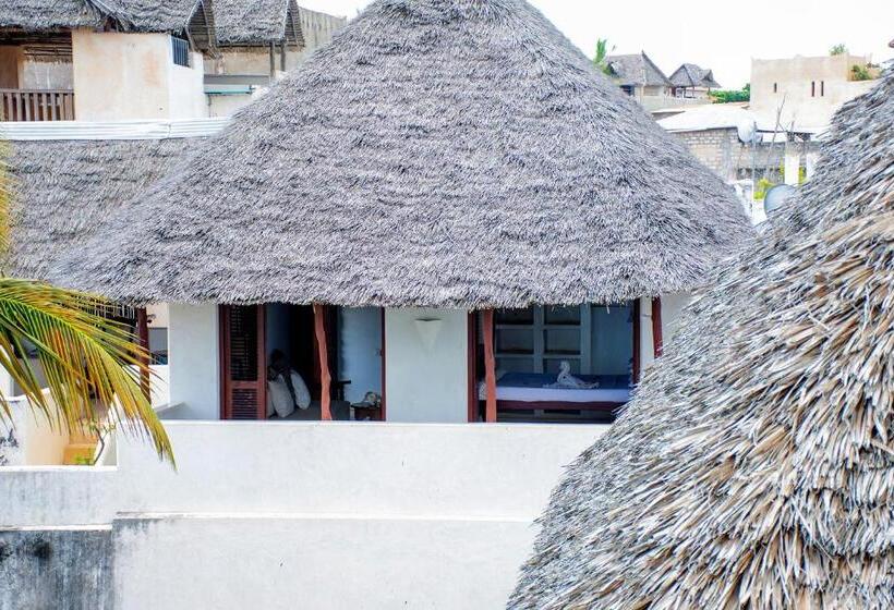 هتل Lamu House