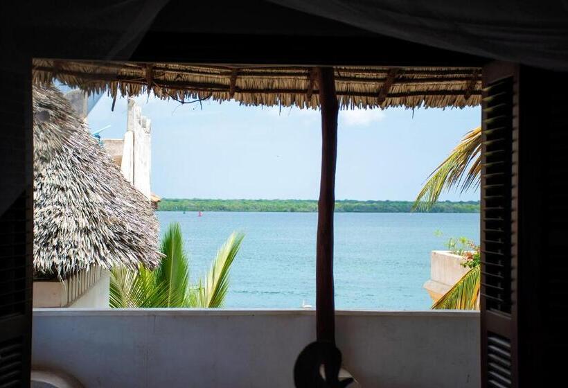 هتل Lamu House