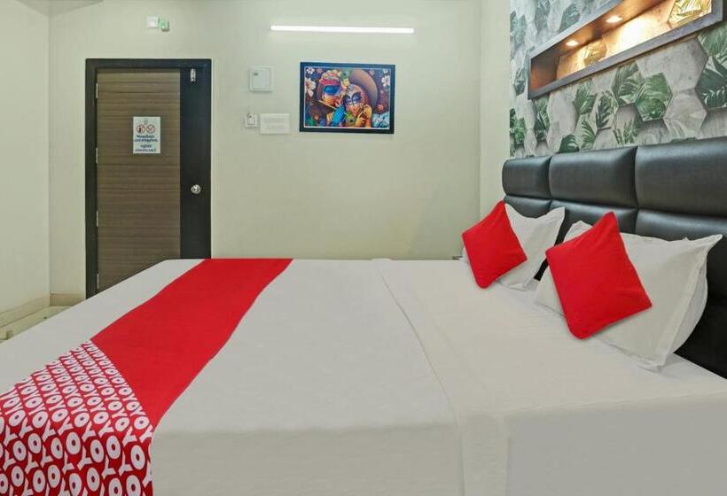 Hotel Oyo Flagship 80569 Gokulam Grand