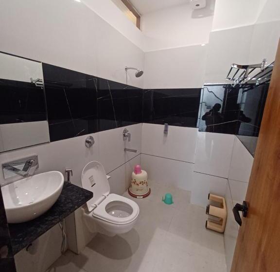 בית מלון כפרי Ujjain Pride