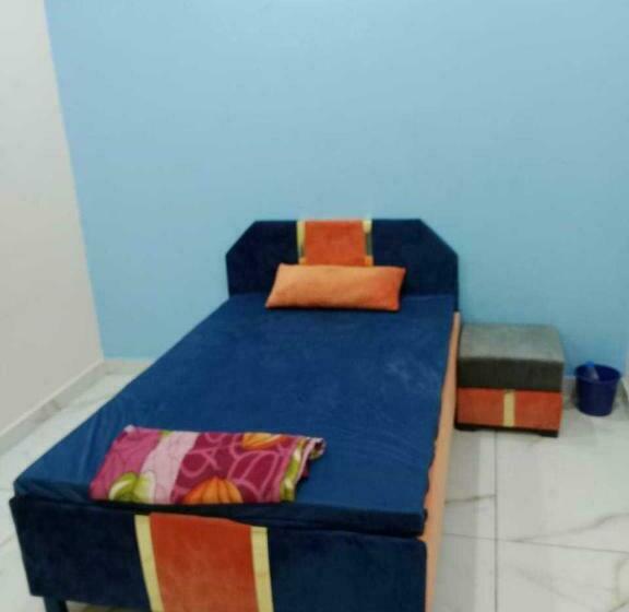 فندق Yuvraj Town