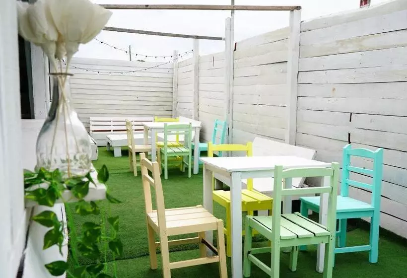 Majatalo Hué Hostel