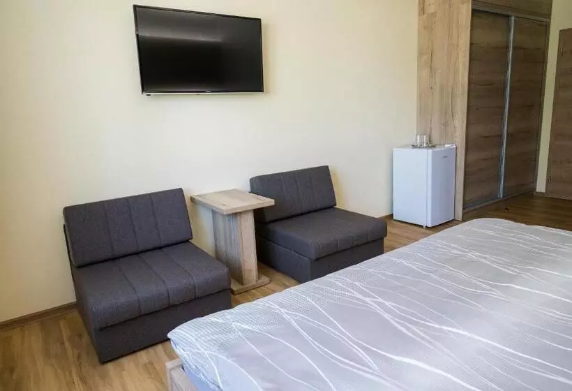 Majatalo Penzion 2 Sklepy