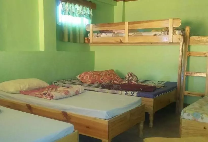 ユースホステル Triple Js Inn Sagada