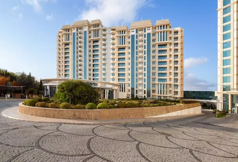 Badamdar Hotel And Residences