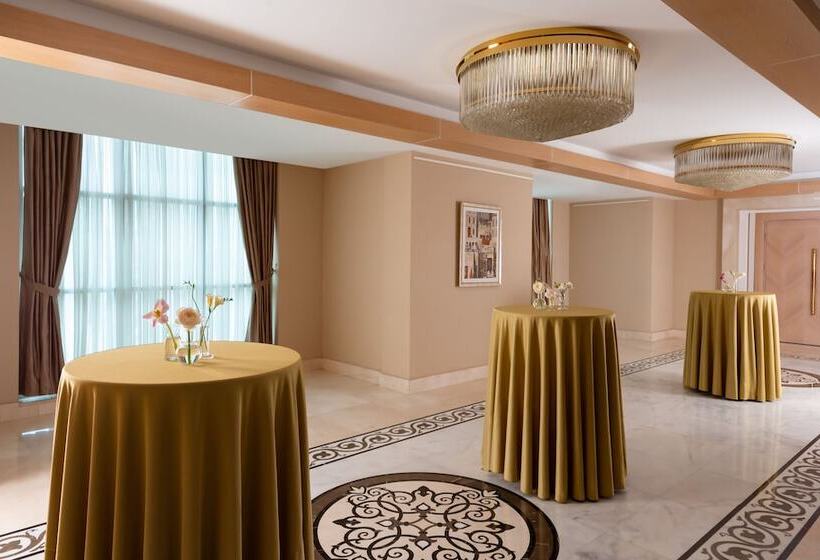 Badamdar Hotel And Residences