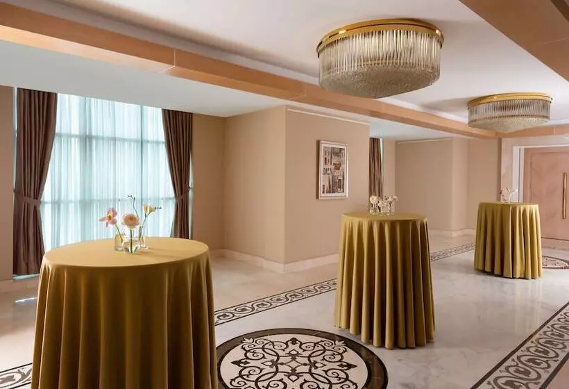 Badamdar Hotel And Residences