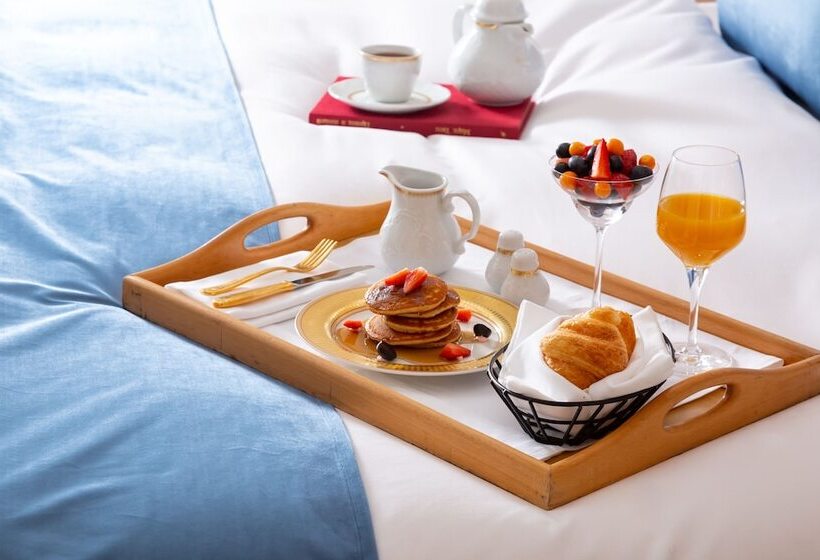 Badamdar Hotel And Residences