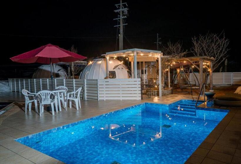 בית מלון כפרי Futureresort