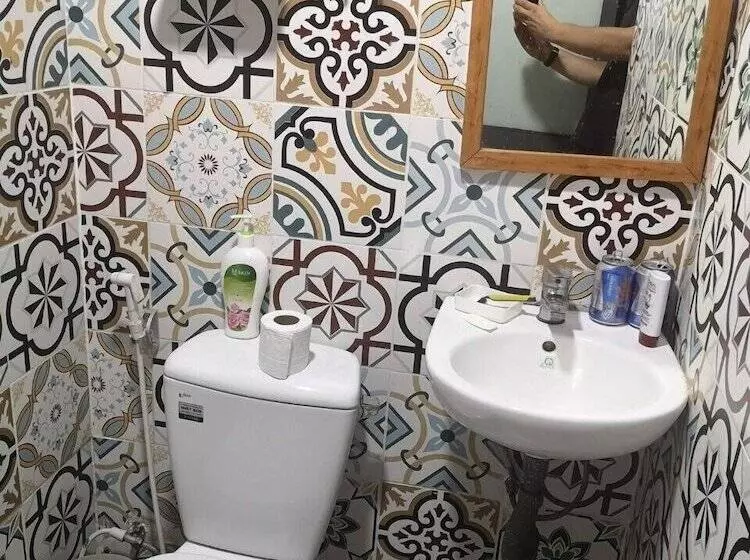 Language Exchange Hotel 3