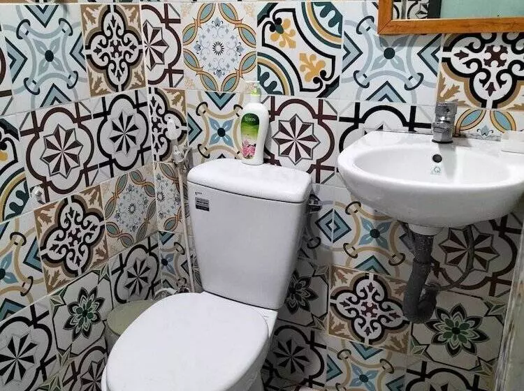 Language Exchange Hotel 3