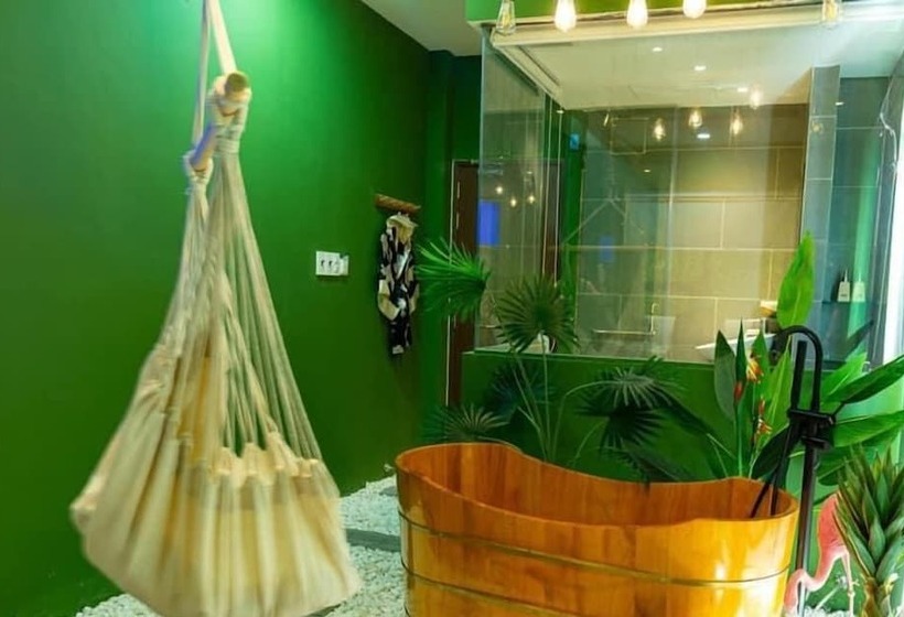 Language Exchange Hotel 3