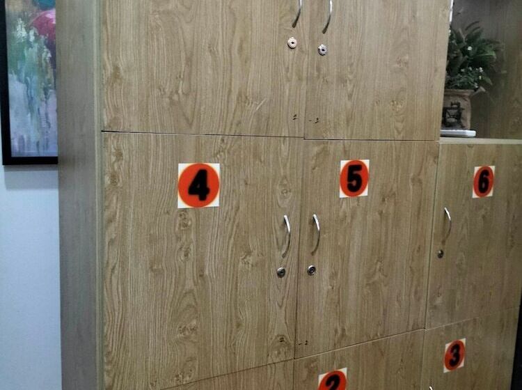 Language Exchange Hotel 3