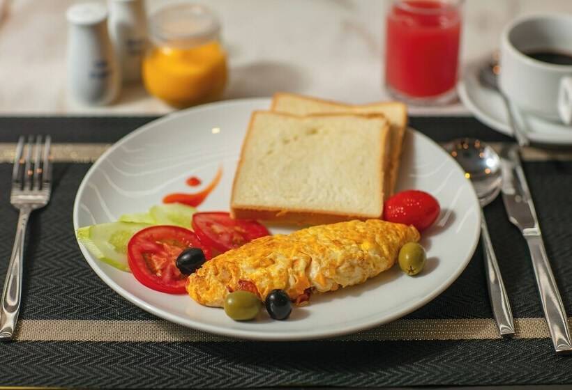 Media Central Hotel & Spa