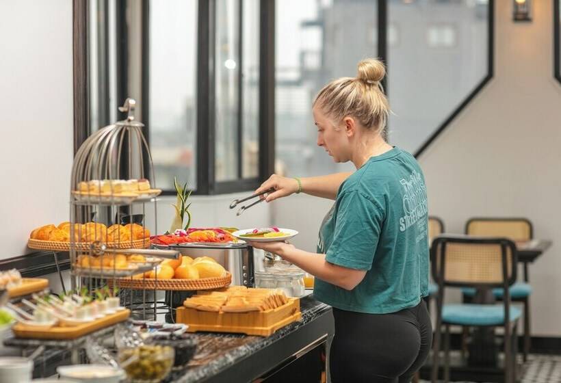 Media Central Hotel & Spa