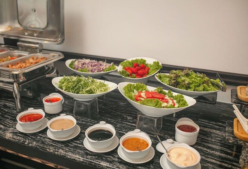 Media Central Hotel & Spa