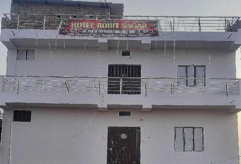 Hotel Oyo  Rohit Sagar