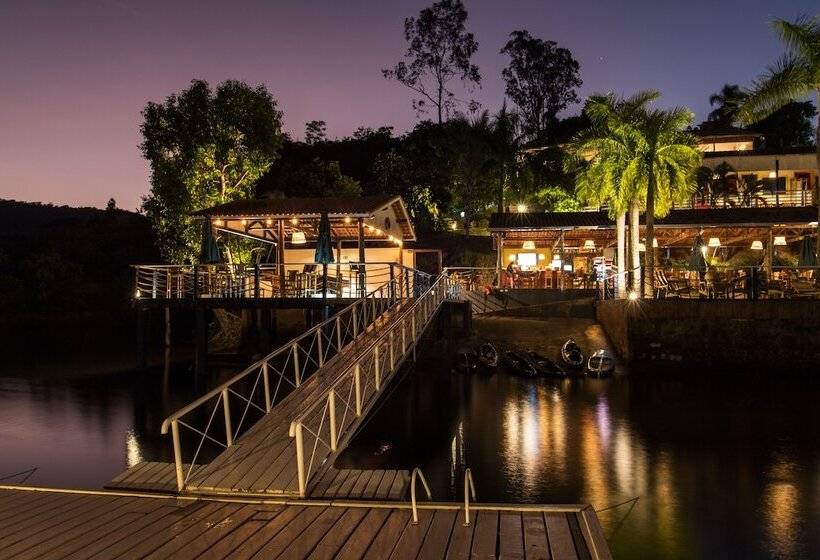 Отель Pousada Piratas Do Barro Branco