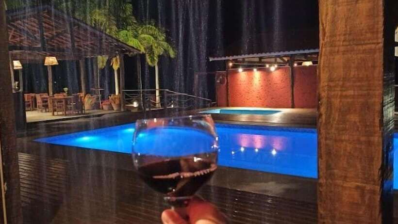 Отель Pousada Piratas Do Barro Branco