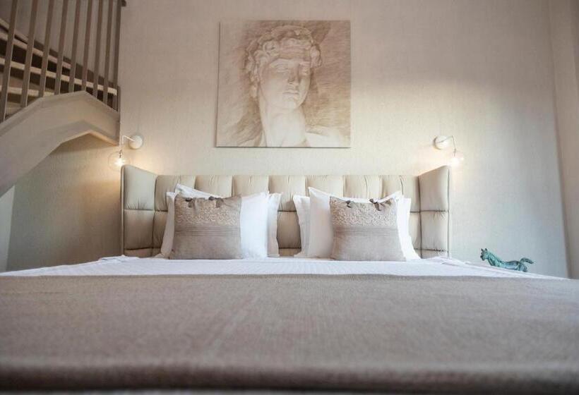 Ala Da Vinci Hotel Alaçatı